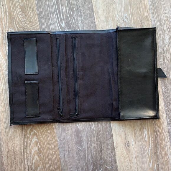 Vintage Black fold up clutch - Picture 3 of 3